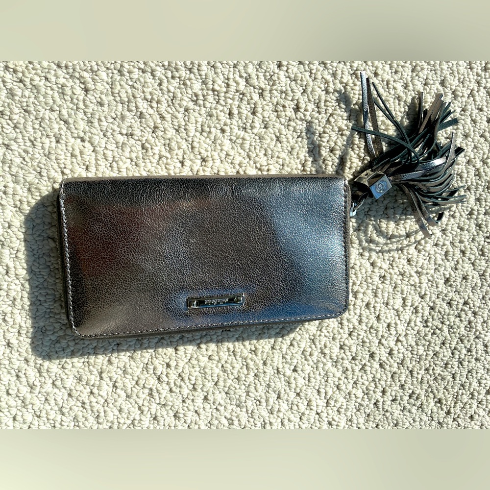 Stella & Dot Mercer Zip Wallet - Leather